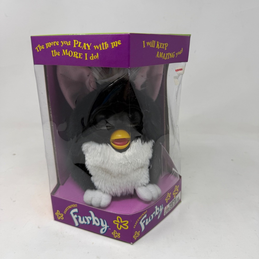 Vintage 1998 Tiger Electronics Furby Tuxedo Black White Model 70-800 New in Box